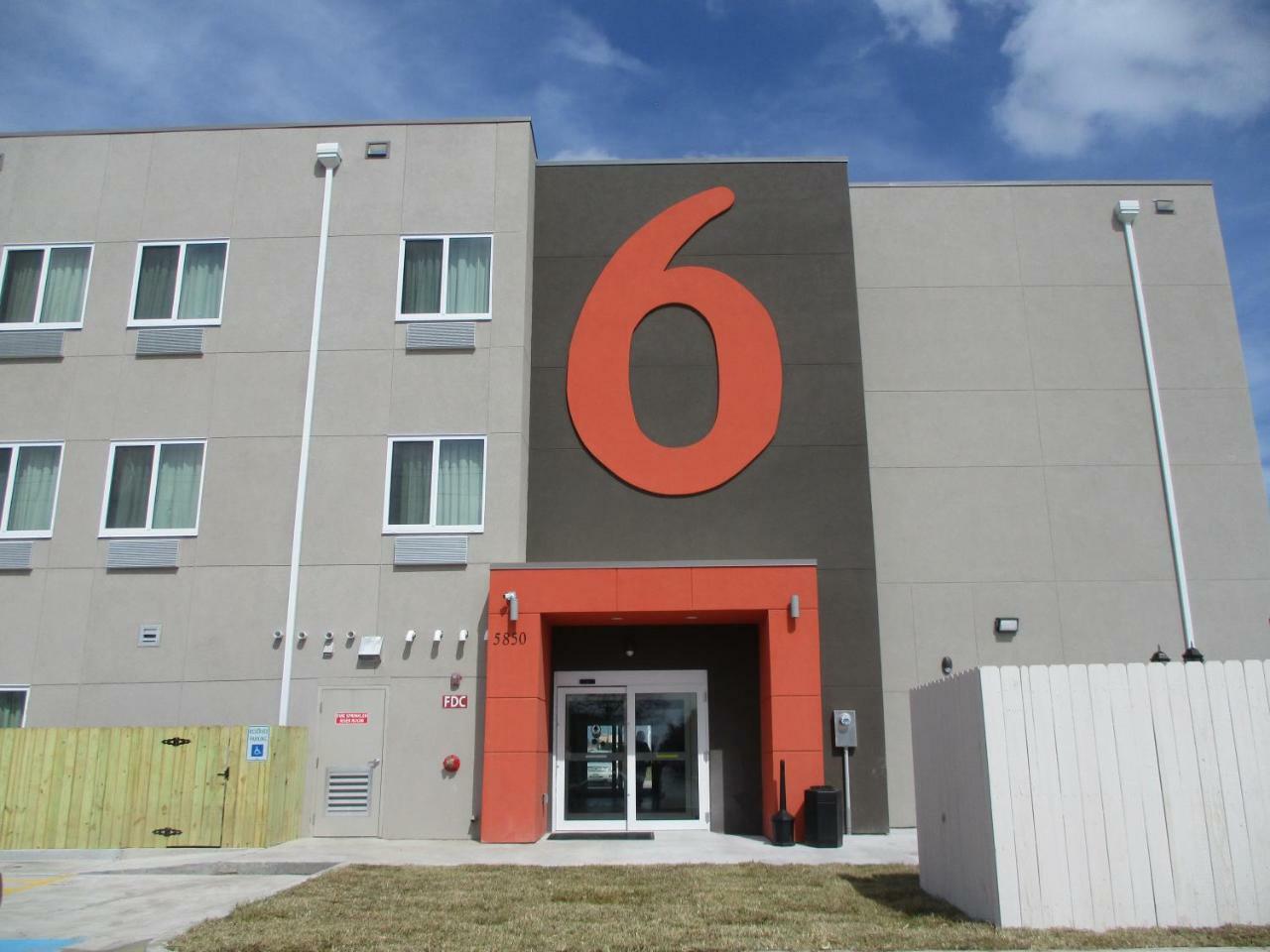 Motel 6-Corpus Christi, TX Esterno foto