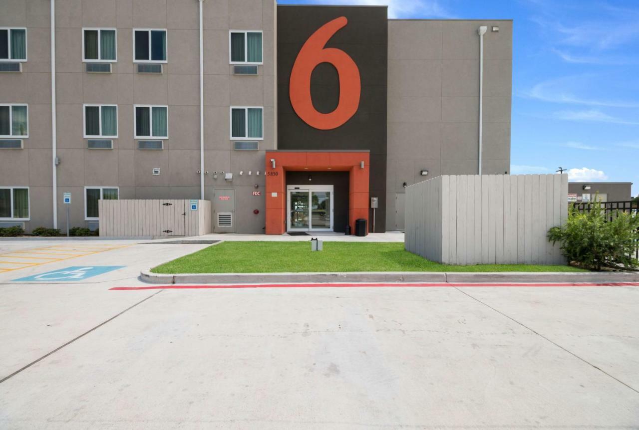 Motel 6-Corpus Christi, TX Esterno foto